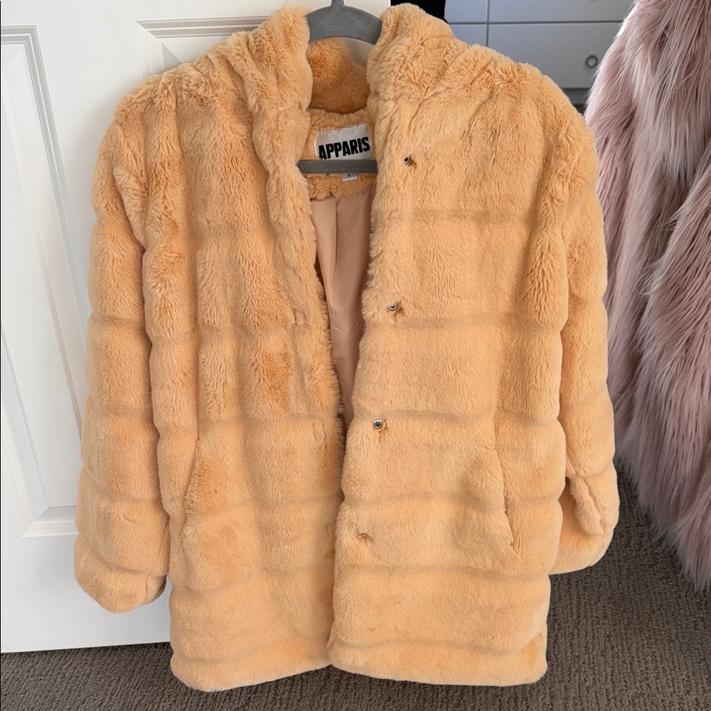 Apparis Faux Fur jacket Small